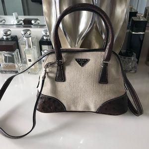 🎉🎉Mini Prada Handbag🎉🎉